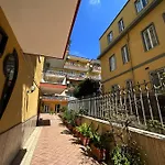 Renza House Chiaia Apartamento Nápoles