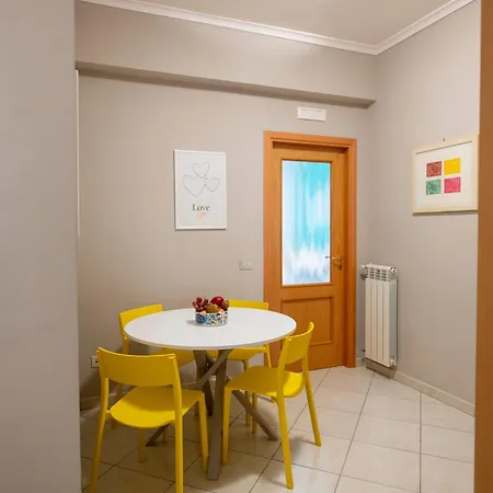 Appartamento Renza House Chiaia Napoli