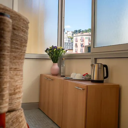 Renza House Chiaia Appartamento