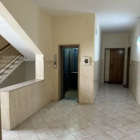 Renza House Chiaia Neapol